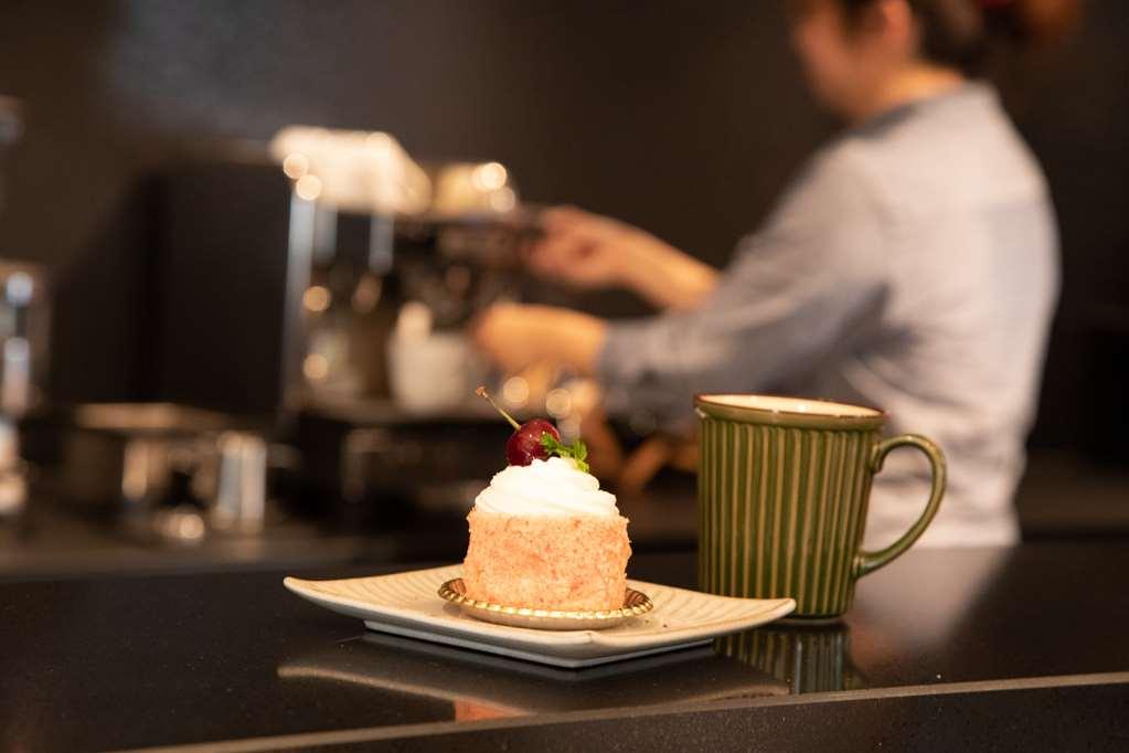 Noku Osaka Hotel Ресторант снимка